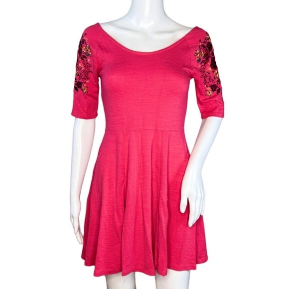 Free People Dress Womens XS Pink Garden Sleeve Embroidered Skater Dress Bohemian - Picture 1 of 7